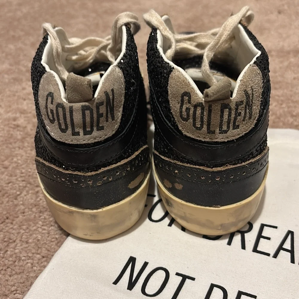 Golden goose - Picture 4 of 10